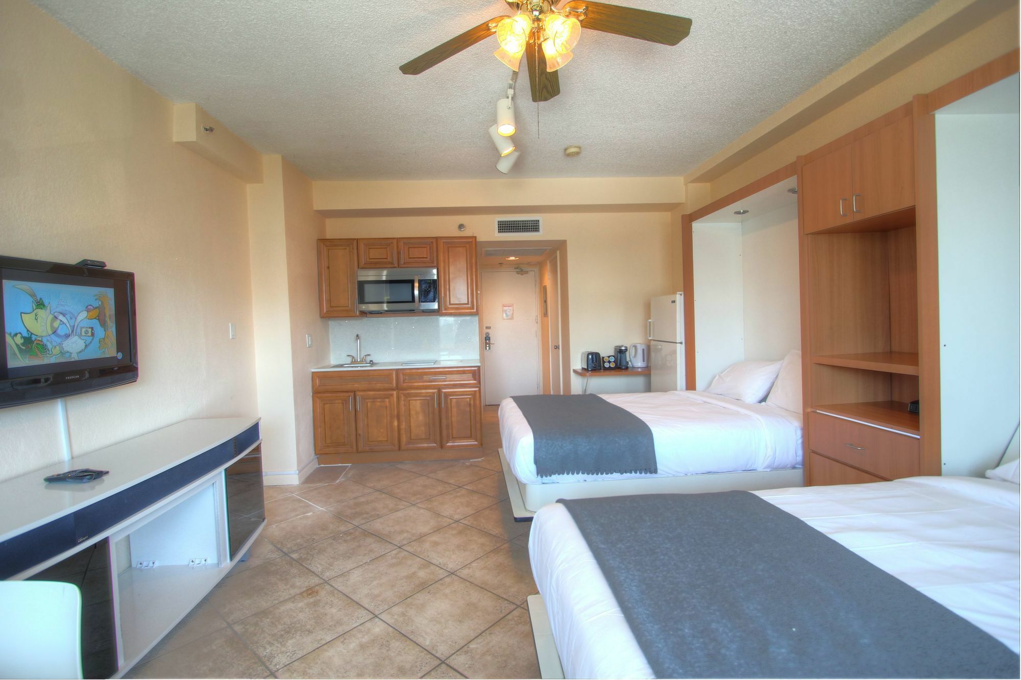 Private Apartments At The Casablanca Miami Beach Exteriör bild