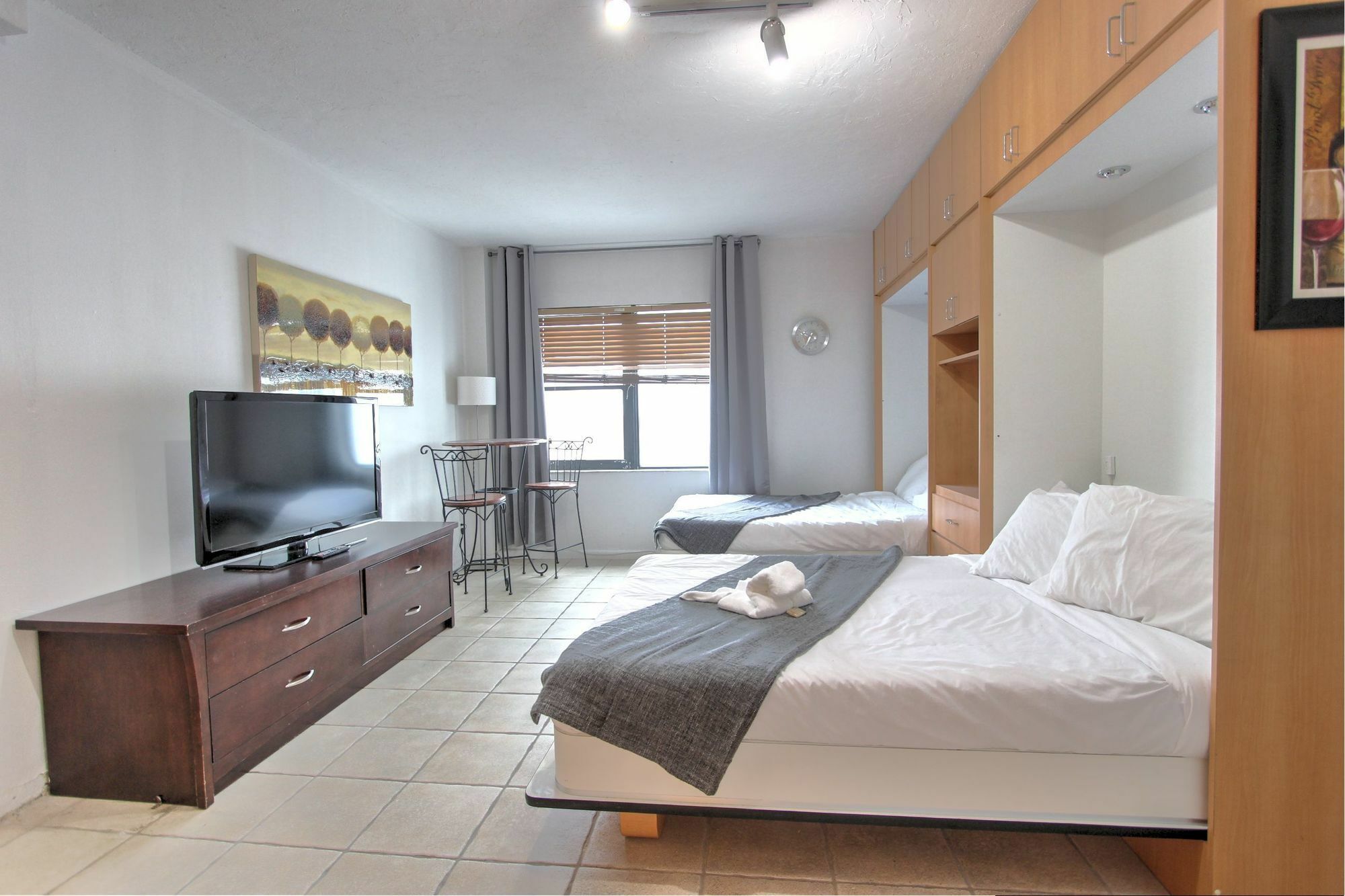 Private Apartments At The Casablanca Miami Beach Exteriör bild