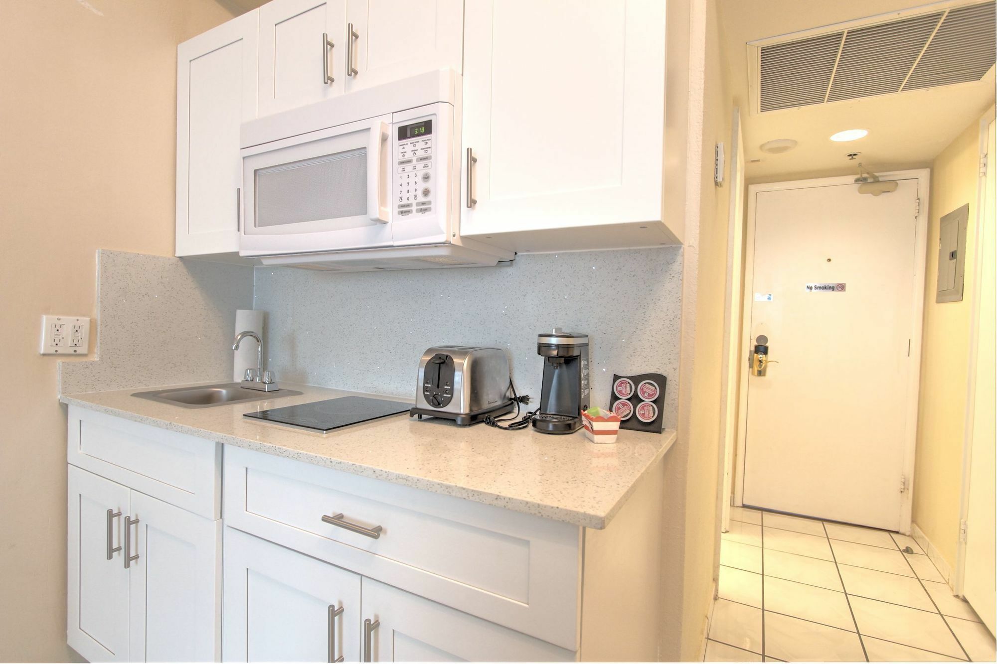 Private Apartments At The Casablanca Miami Beach Exteriör bild