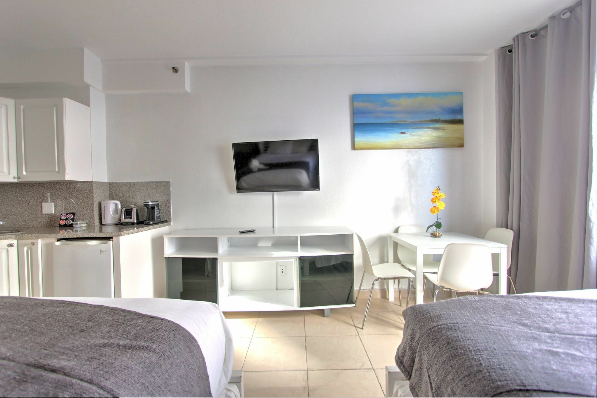 Private Apartments At The Casablanca Miami Beach Exteriör bild