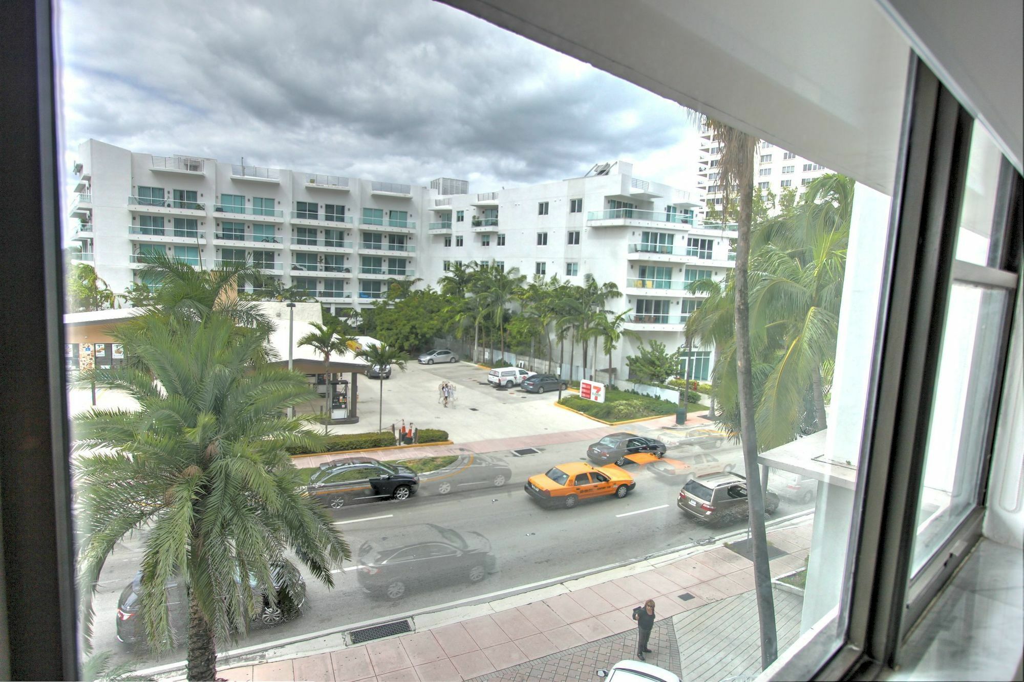Private Apartments At The Casablanca Miami Beach Exteriör bild
