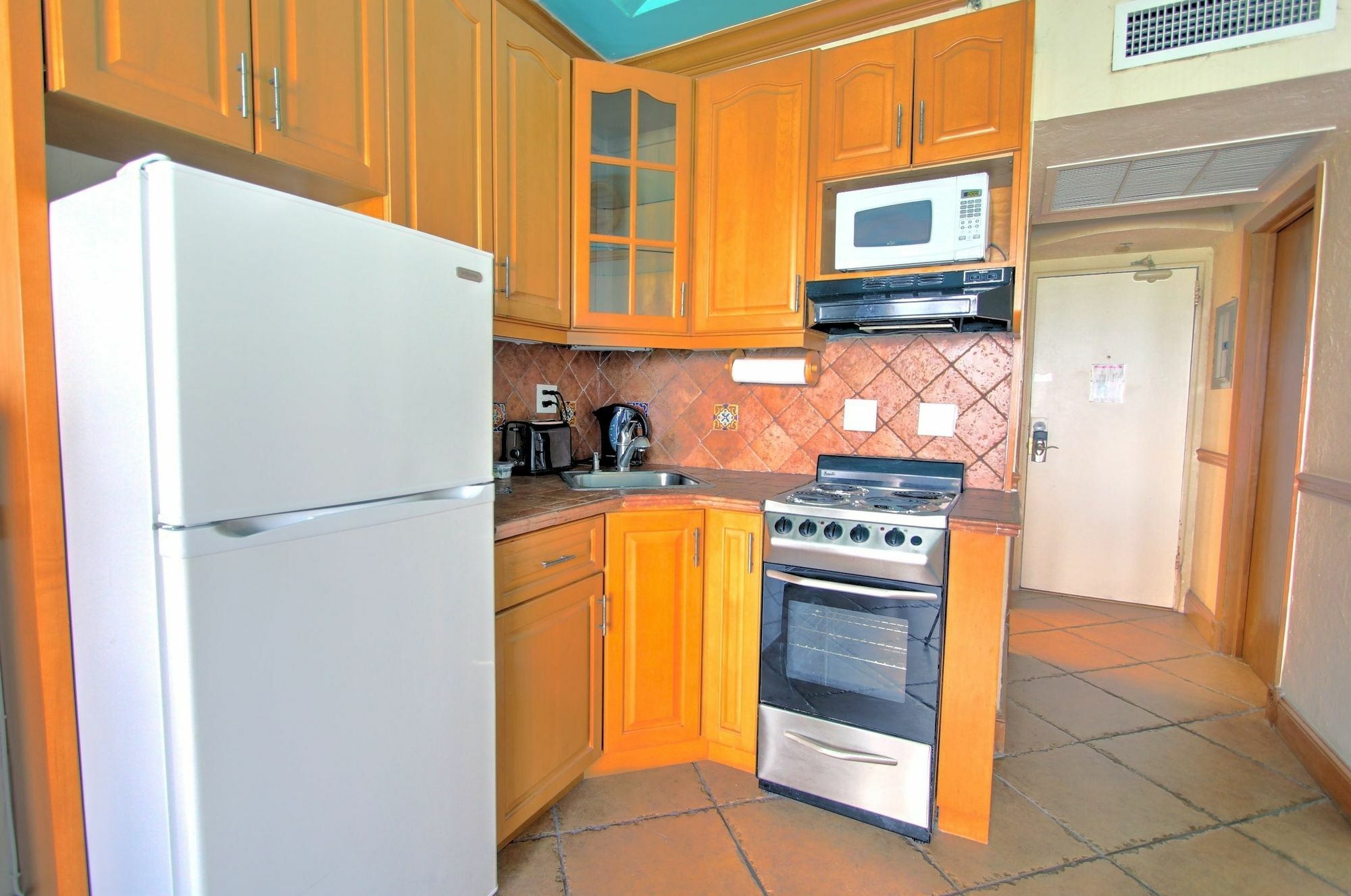 Private Apartments At The Casablanca Miami Beach Exteriör bild