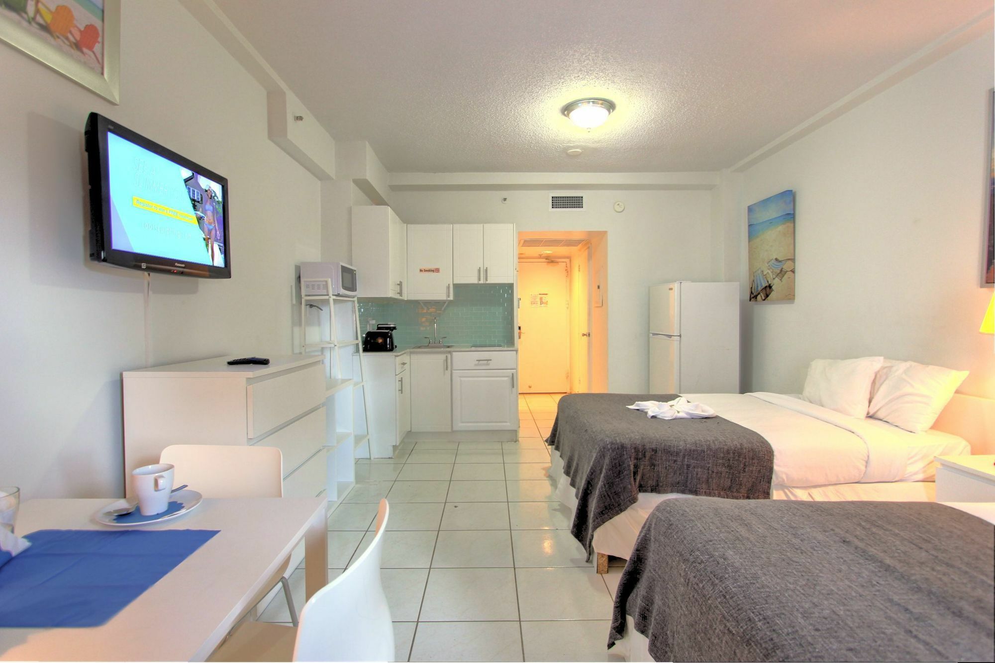Private Apartments At The Casablanca Miami Beach Exteriör bild